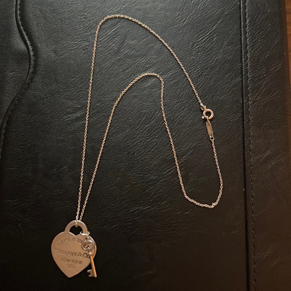 Tiffany & Co. Return to Tiffany Heart Tag/Key Necklace .925